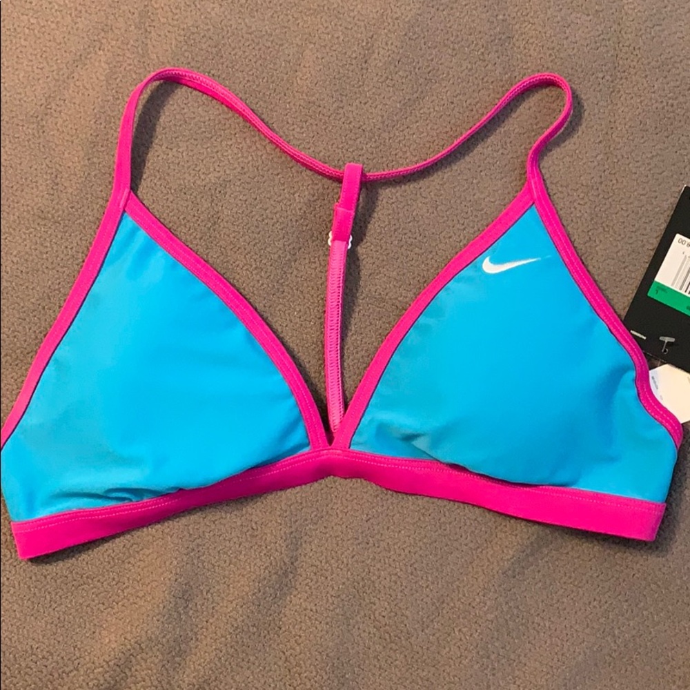 NWT Nike bikini top